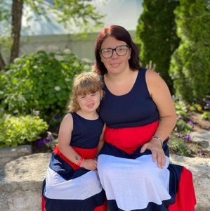 Meet your Posher, Julie